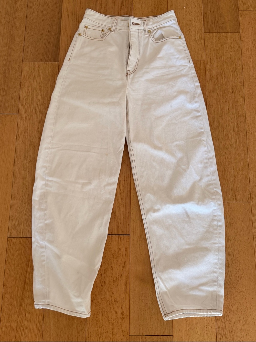 GANNI White Contrast Stitch Wide Leg Jeans Size 25